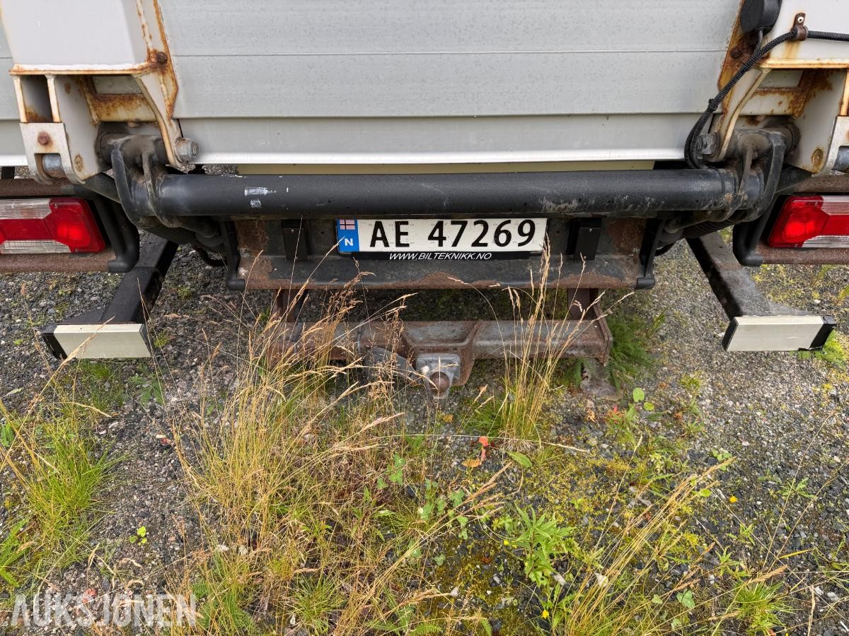 2016 Iveco Daily skapbil automat 7,2T Zepro lift Webasto